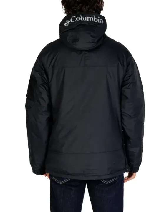 Schwarze isolierte Columbia-Jacke mit Kapuze