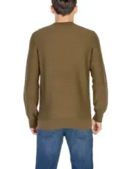 Dicker brauner Boss Pullover Strick