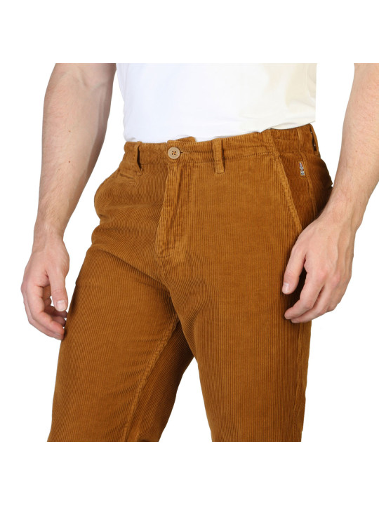 Braune Cordhose von Napapijri