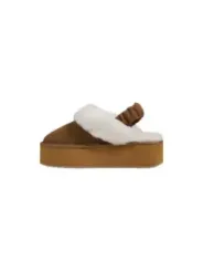 Braune Leder Sandale mit Fell.