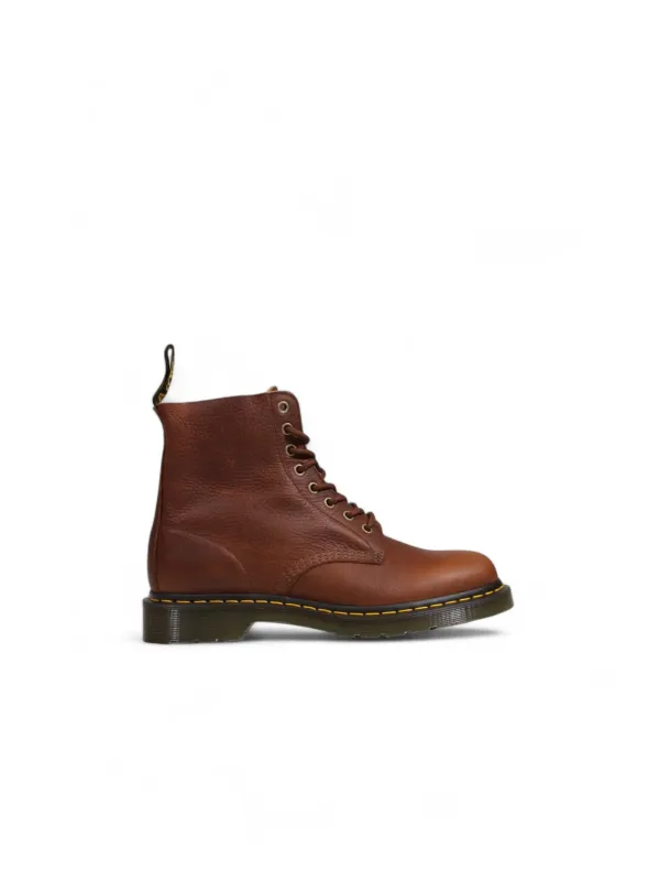 Dunkle braune Dr. Martens Stiefel Dunkle braune Dr. Martens Stiefel