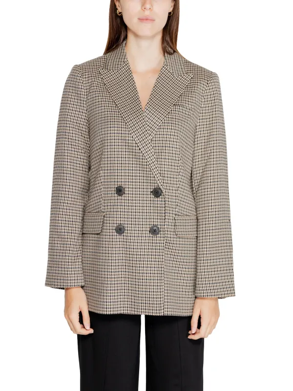 Gingham Blazer, weiblicher, übergroßer Schnitt Gingham Blazer, weiblicher, übergroßer Schnitt