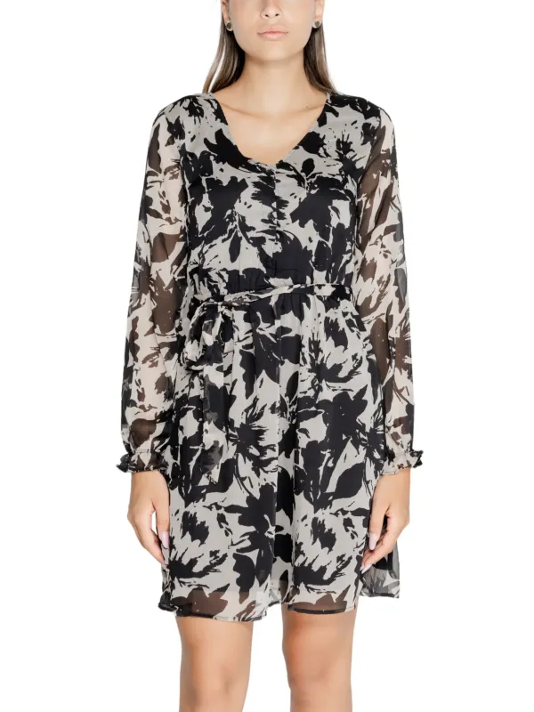 "Jacqueline De Yong Kleider im Sale | Jacqueline De Yong - Jacqueline De Yong Abito Donna online kaufen"|Planet-Deluxe "Jacqueline De Yong Kleider im Sale | Jacqueline De Yong - Jacqueline De Yong Abito Donna online kaufen"|Planet-Deluxe