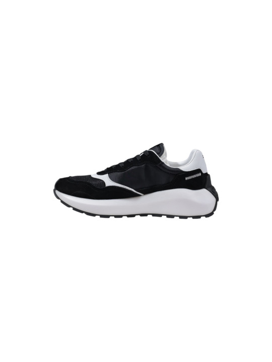 Schwarze und weiße Ea7 Sneaker