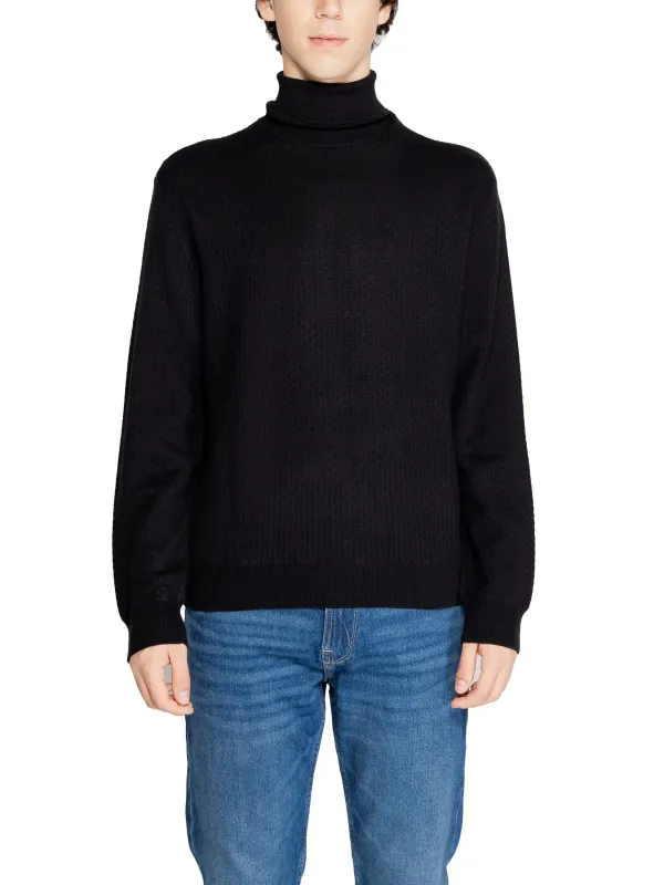 Schwarzer Armani Exchange Rollkragenpullover Schwarzer Armani Exchange Rollkragenpullover