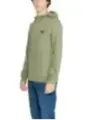 Grüner Armani Hoodie Jeans Modell