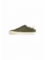 Olivgrüner Boss Sneaker mit weißer Sohle