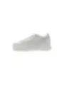 Weiße Sneaker mit dicker Sohle