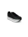 Schwarze Guess 481751 Sneaker Detail