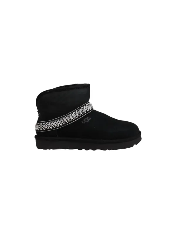 Schwarzer UGG Wildlederstiefel mit Zickzack
