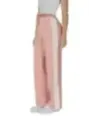 Pink und weiße Sport Hose
