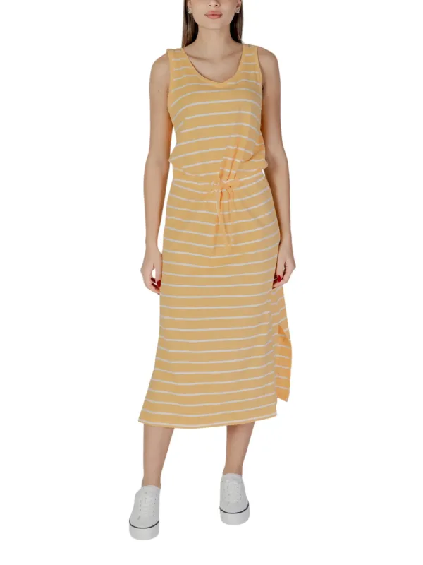 Gelb-weiß gestreiftes Sommerkleid B.young Gelb-weiß gestreiftes Sommerkleid B.young