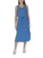 Blaues Punktkleid mit Taillenkordel
