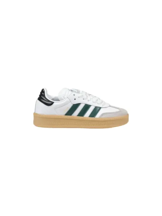 Weiße Adidas Sneaker mit Streifen