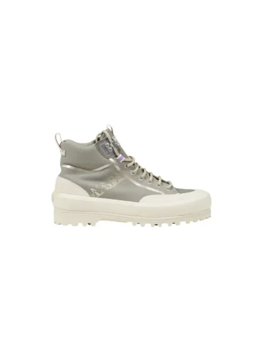 Weiße Superga Sneakers mit Details