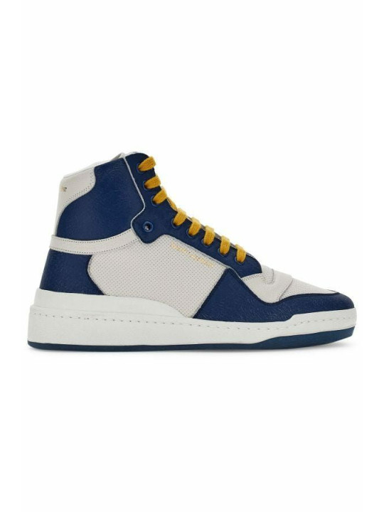 And the günstig Kaufen-Elevate Your Style with Mid-Top Blue Luxury Sneakers. Elevate Your Style with Mid-Top Blue Luxury Sneakers <![CDATA[Step up your footwear game with these impeccable, brand new Mid-Top Sneakers from the iconic fashion house Saint Laurent. Delivered complet