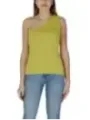 Gelbes, asymmetrisches Ein-Schulter-Tanktop B.young