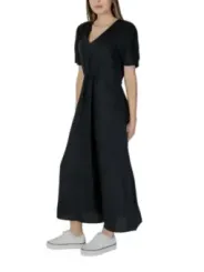 Schwarzes B.young Midikleid mit V-Ausschnitt