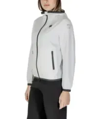 Weiße Jacke mit schwarzem Reißverschluss