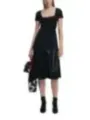 Schwarzes Blumenkleid mit quadratischem Ausschnitt