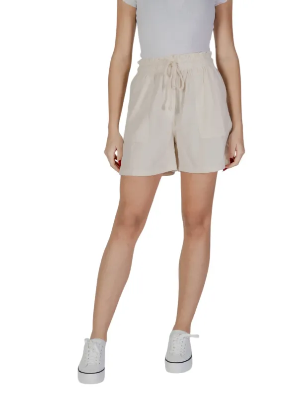 B.young Hochgeschnittene Baumwollshorts B.young Hochgeschnittene Baumwollshorts