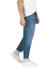 Helle Antony Morato Jeans und Sneaker