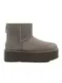 Braune UGG-Stiefelette mit Plateausohle