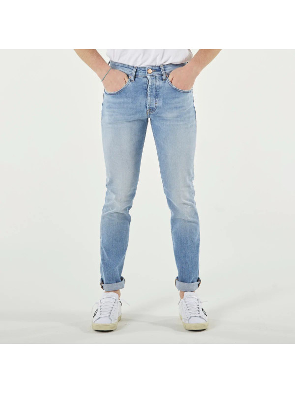Jeans & Pants Chic Light Blue Slim Fit Denim 330,00 € 8050249427399 | Planet-Deluxe