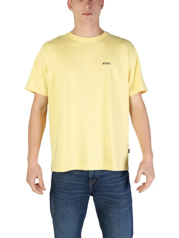 Gelbes Boss T-Shirt mit Jeans Gelbes Boss T-Shirt mit Jeans