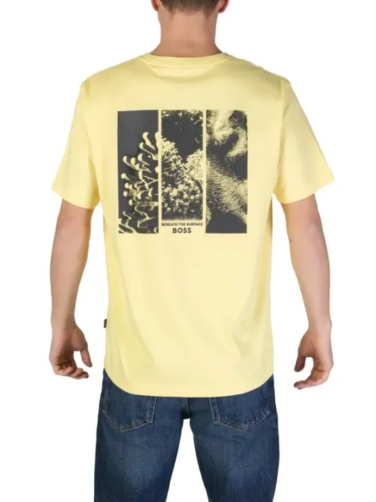 Gelbes T-Shirt mit abstraktem Rückendesign
