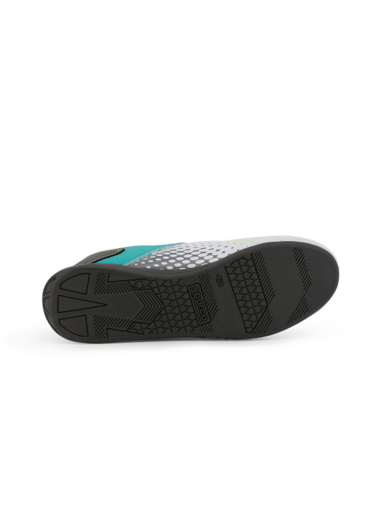 Weiße Sparco Schuhe mit Smaragdakzenten