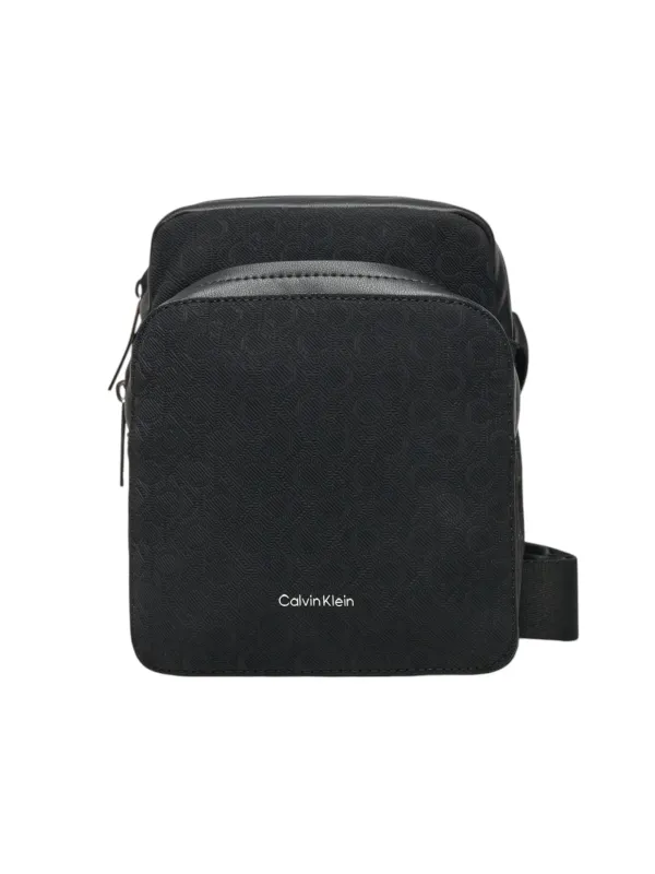 Calvin Klein kleine schwarze Umhängetasche
