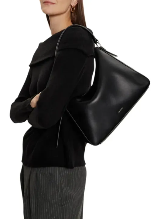 Schwarze Calvin Klein Leder Handtasche