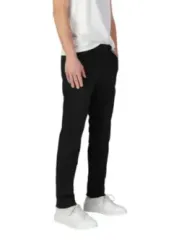 Schlanke schwarze Stretch-Denim Jeans