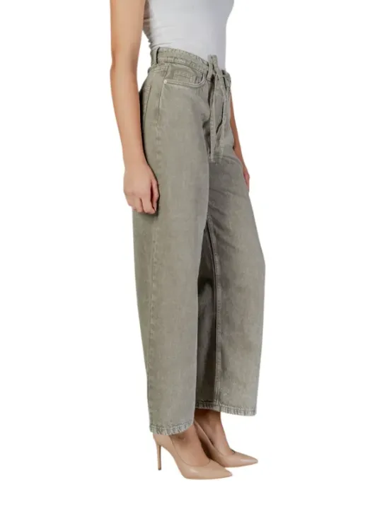 Olivgrüne Straight Leg Jeans Only
