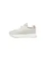 Weiße Sneaker mit pinken Akzenten