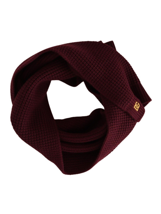 Scarves Elegant Cashmere Knit Scarf in Dark Red 700,00 € 8057155418480 | Planet-Deluxe