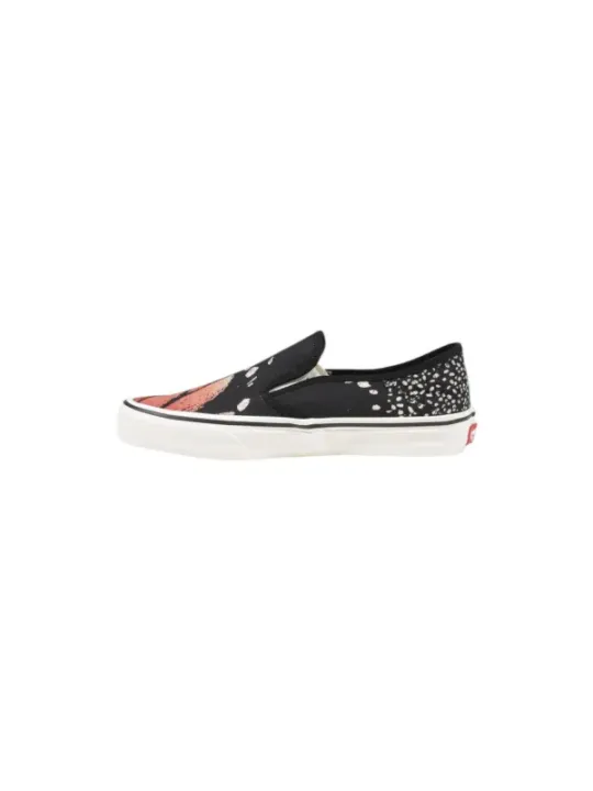 Kinderschuh mit Tierdruck und Riemen