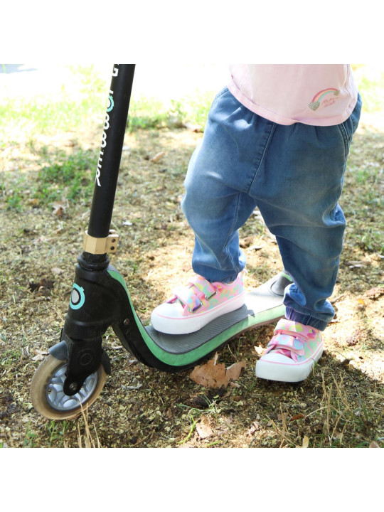 Rosa Kinderroller Weiß-Pink stilvoll sicher