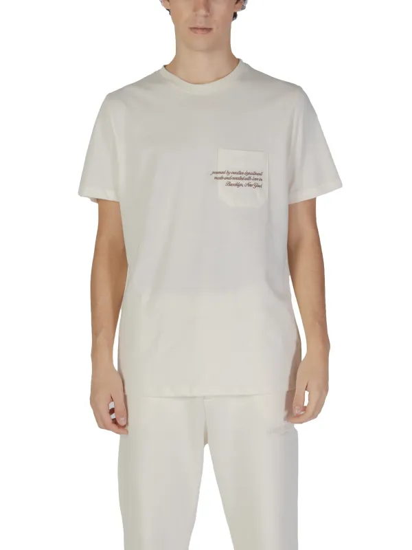 Weißes T-Shirt mit Brusttasche Weißes T-Shirt mit Brusttasche