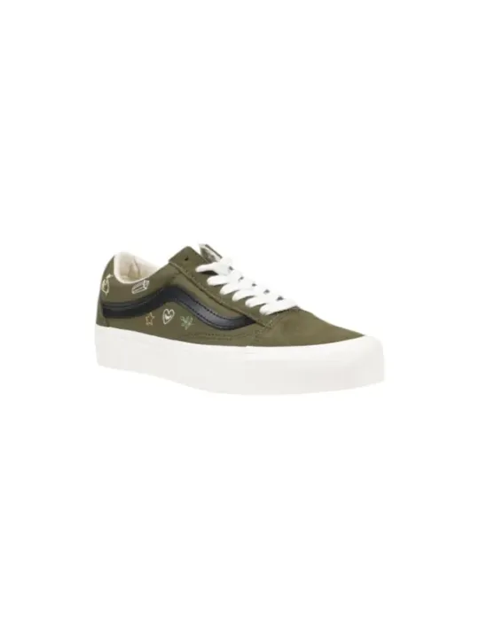 Grüne Vans Aura Sneakers Detail