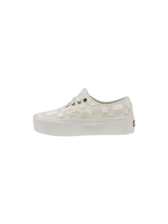 Weiße Vans Sneaker seitlich dargestellt