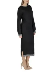 Elegantes Midikleid mit weißen Streifen
