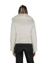 "Guess Jacken im Sale | Guess - Guess Giubbotto Donna online kaufen"|Planet-Deluxe