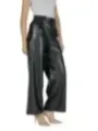Schwarze Lederhose mit hohem Bund