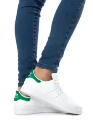 Weiße Adidas Leder Sneaker