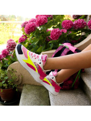 Weiße Shone Sneaker mit pinken Akzenten