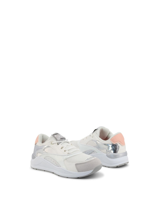 Weiße Sneaker mit Metallic-Akzenten