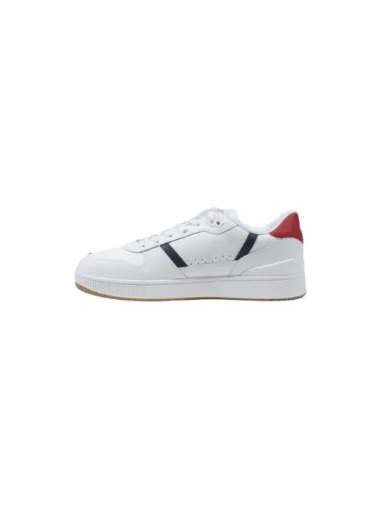 Weiße Lacoste-Sneaker mit roten Akzenten