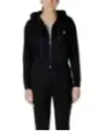 Schwarzes Armani Exchange Hoodie-Outfit